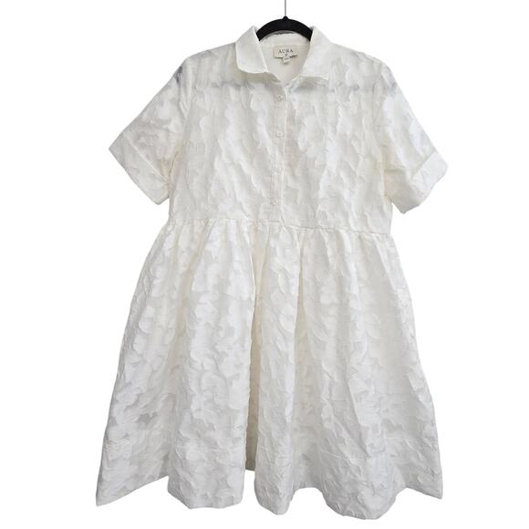 Aura Dresses & Skirts - Women’s White Burnout Floral Shirtdress M Knee-Length Pockets Boho Cottagecore